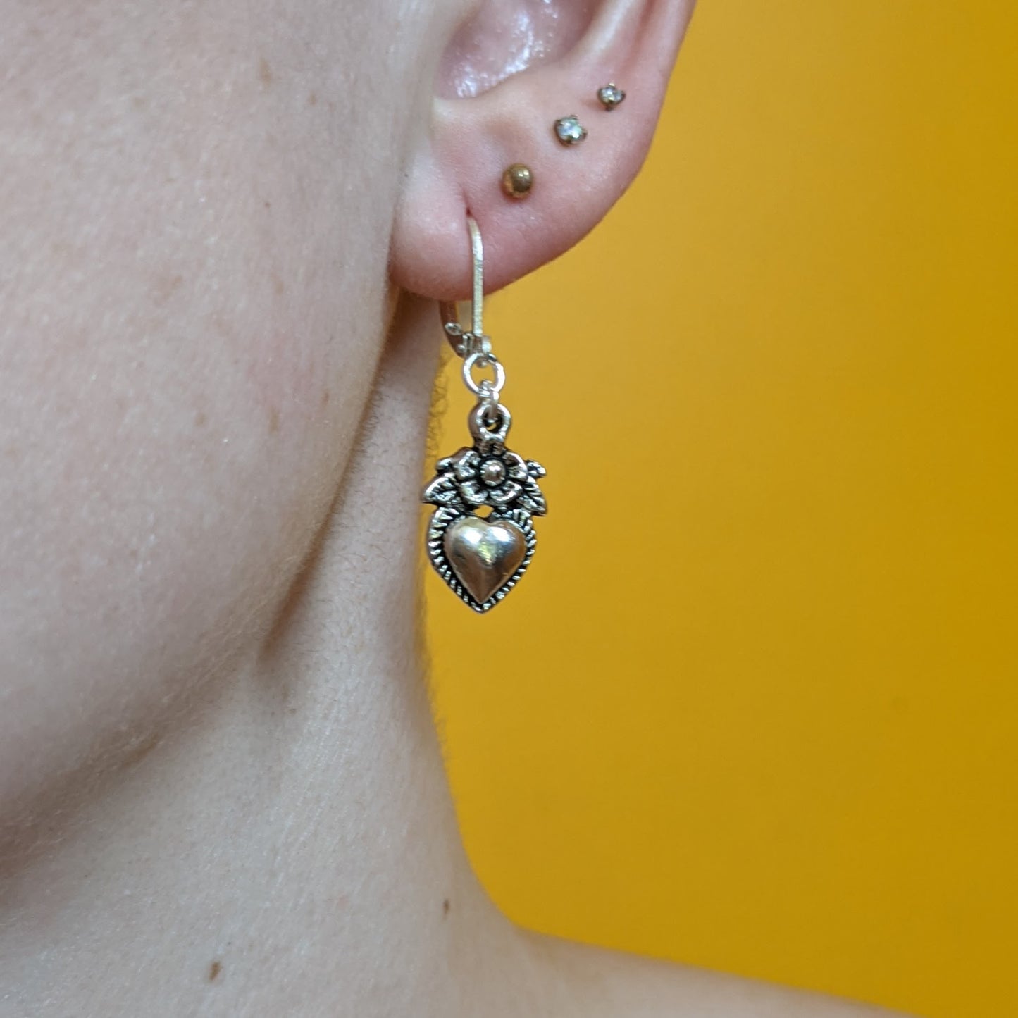 Sacred Heart Earring - Silver - Single