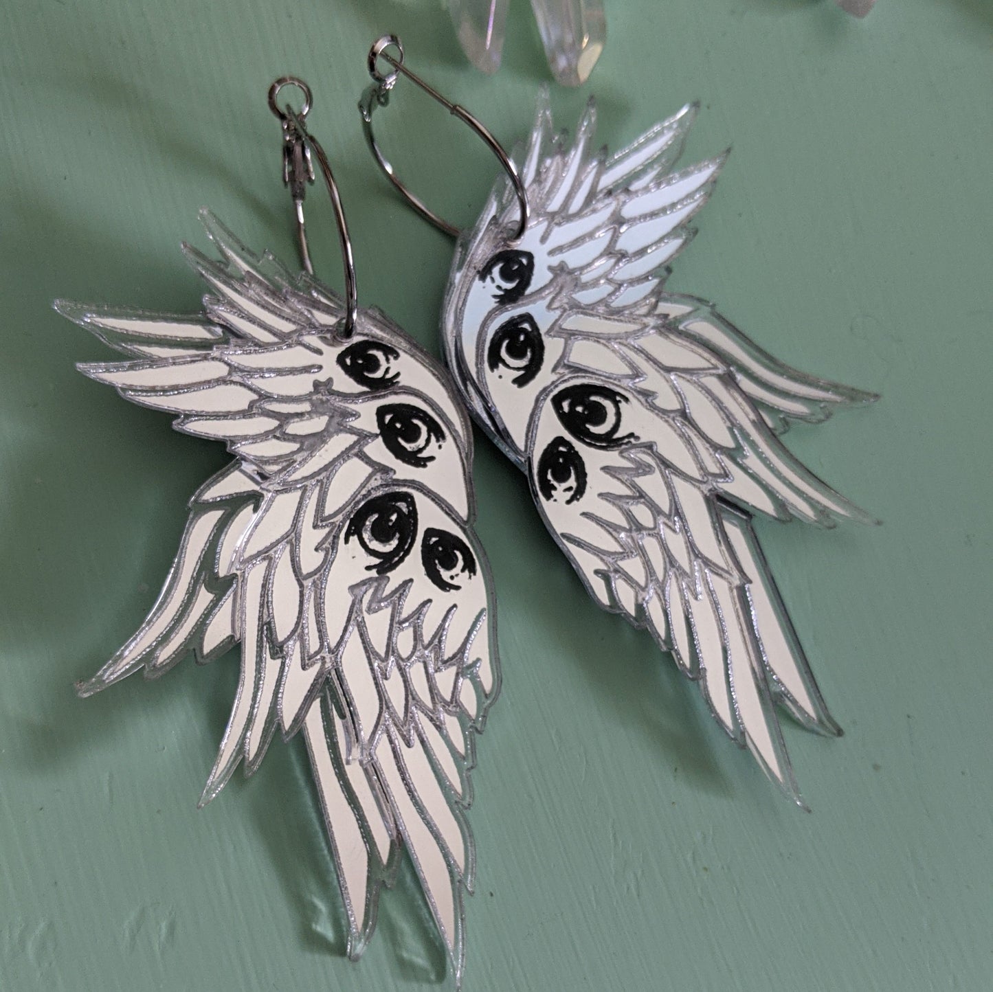 👁 seraphim 👁 - mirrored