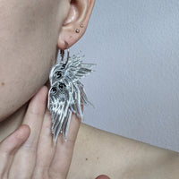 medium 👁 seraphim 👁 - mirrored