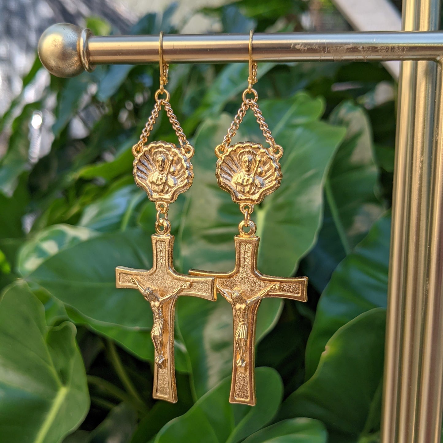 Shell Rosary Pair - Gold