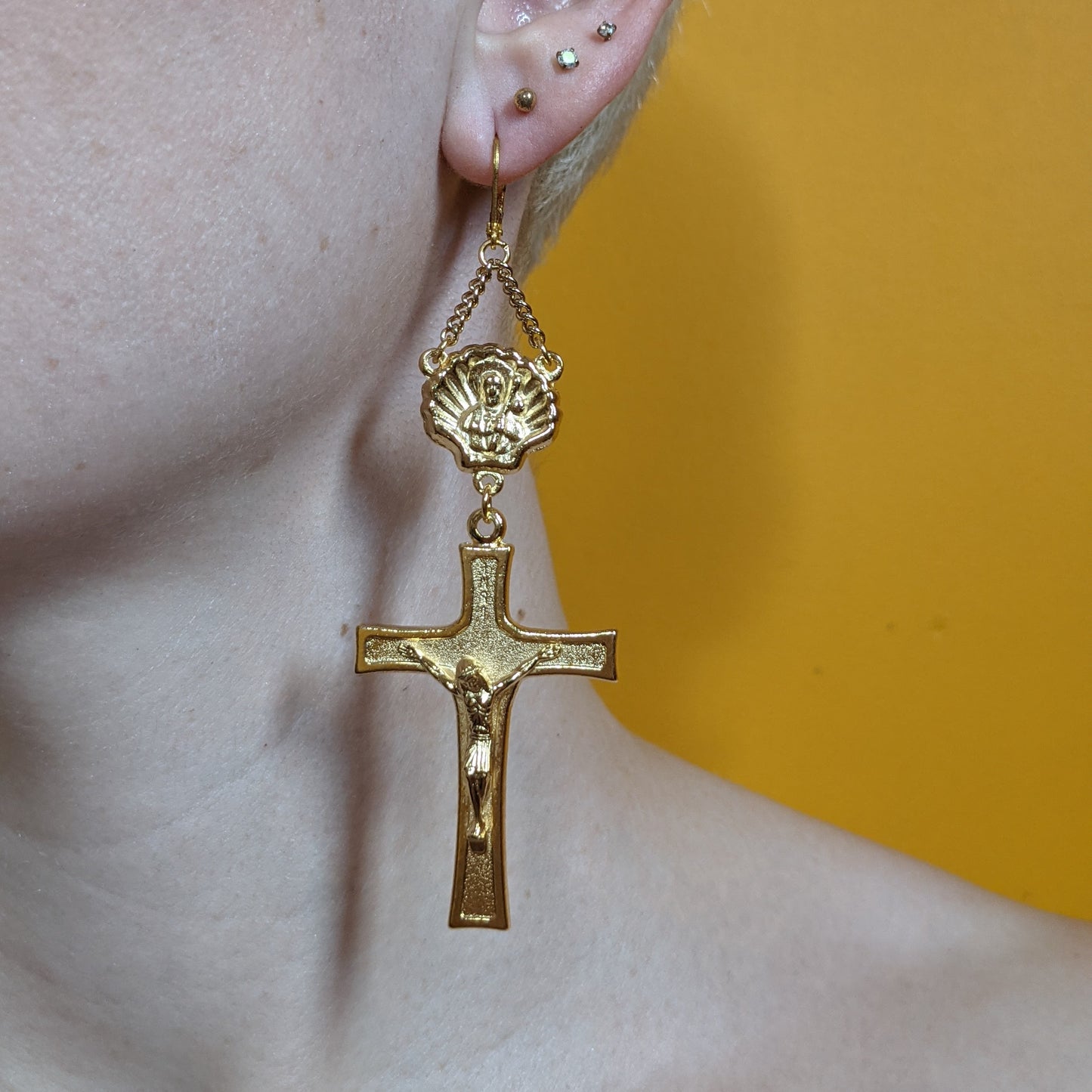 Shell Rosary Pair - Gold