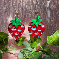 👁️ single strawberry 👁️